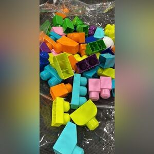Assorted Mega Blocks Set